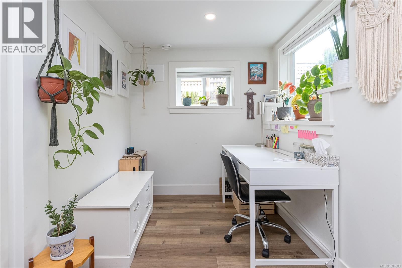Photo 61 of 1150 Mcclure St, Victoria BC