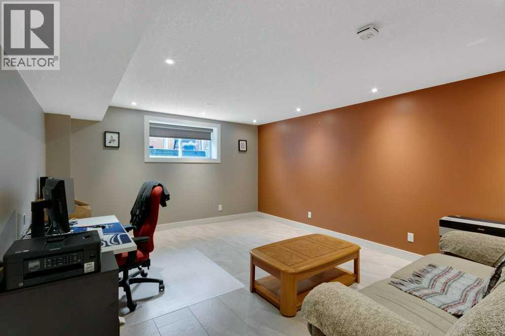 Photo 21 of 200 Cimarron Drive, Okotoks AB