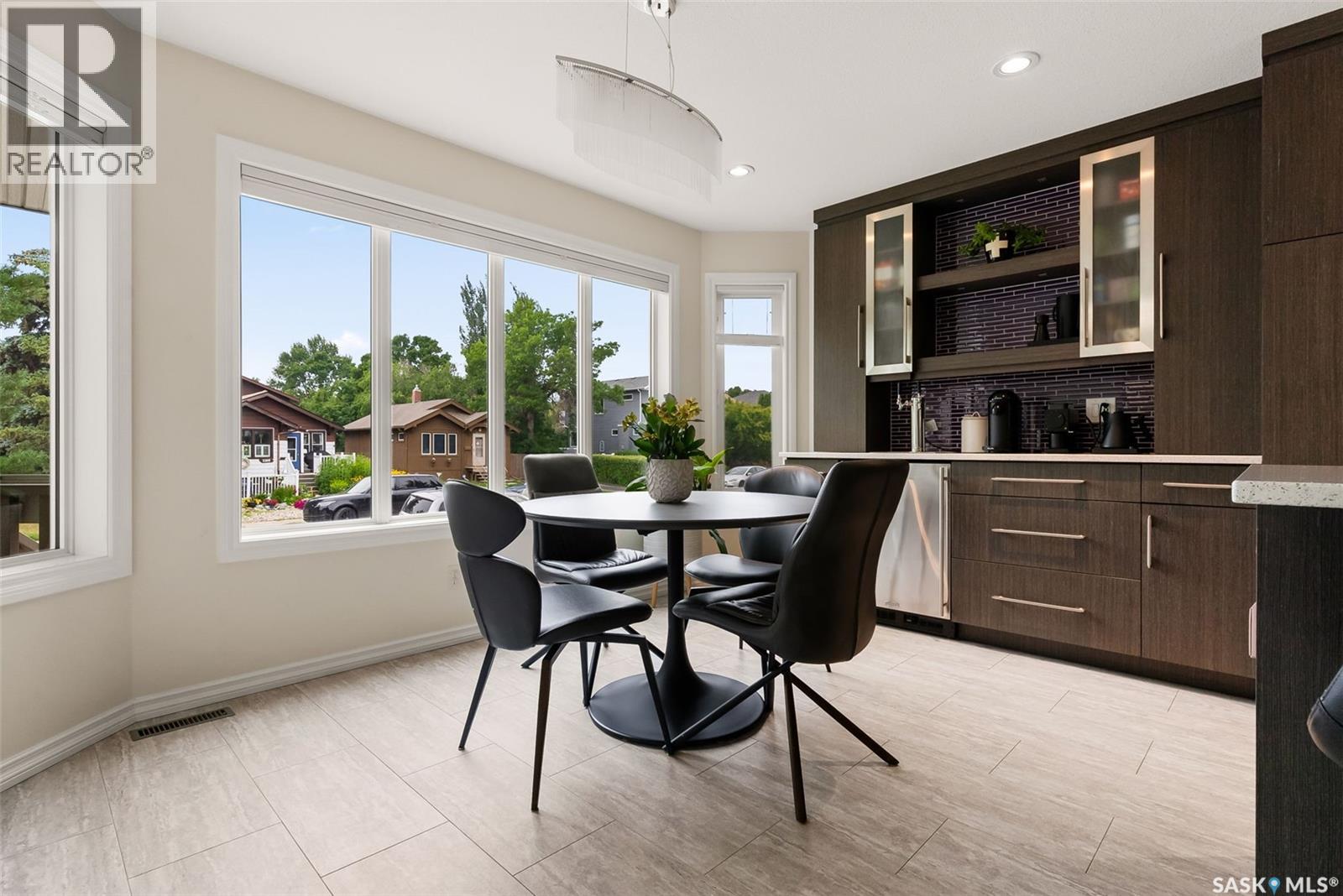 Photo 13 of 2265 Queen Street, Regina SK