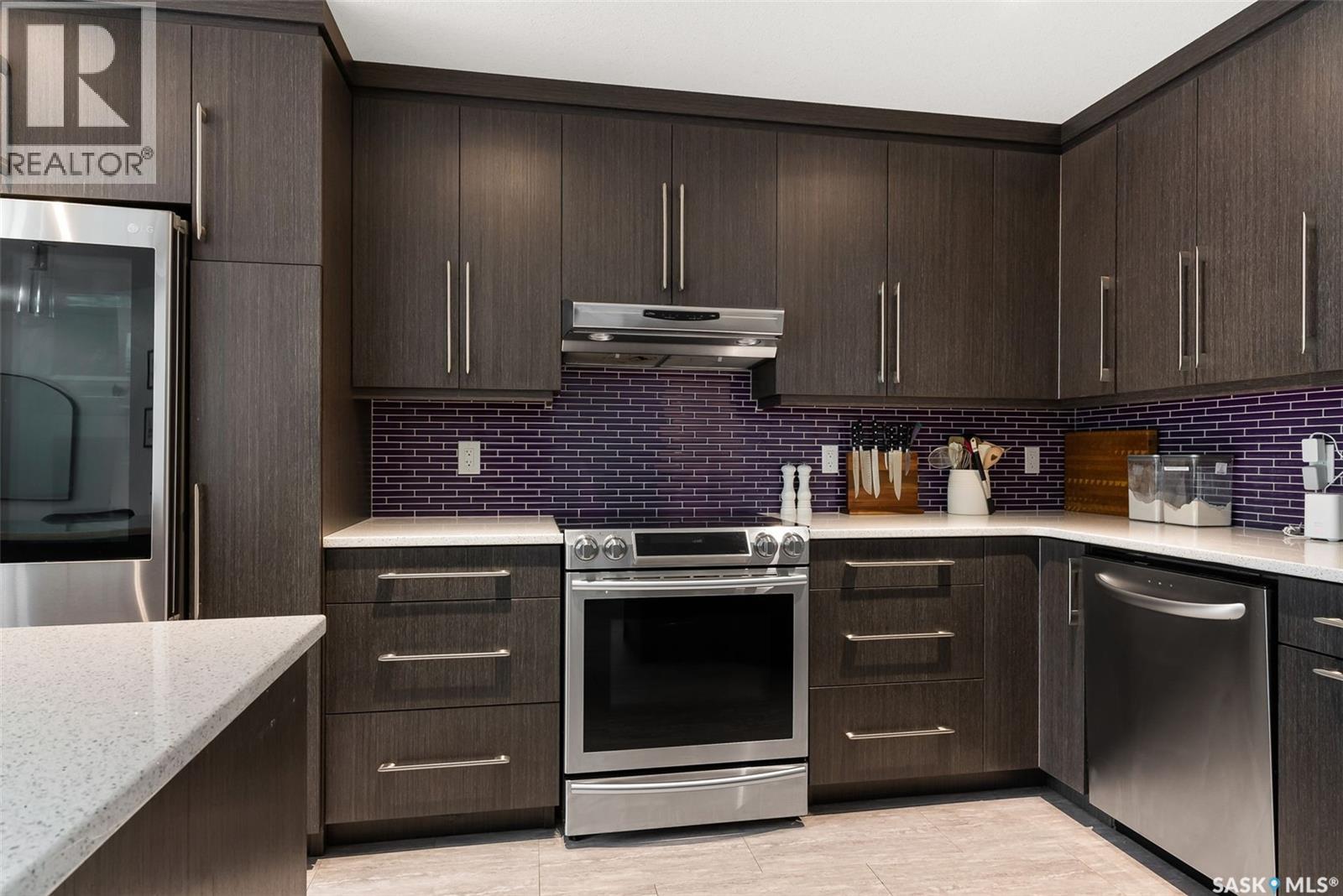 Photo 9 of 2265 Queen Street, Regina SK