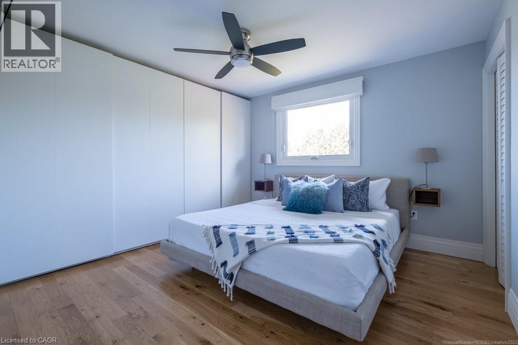Photo 25 of 94 Adis Avenue, Hamilton ON