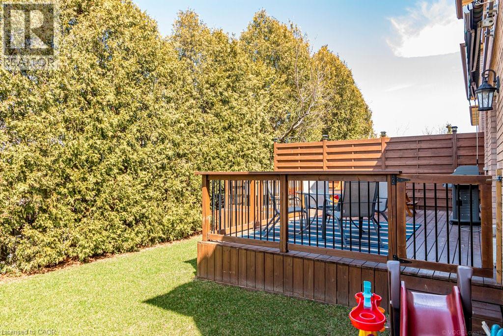 Photo 43 of 94 Adis Avenue, Hamilton ON