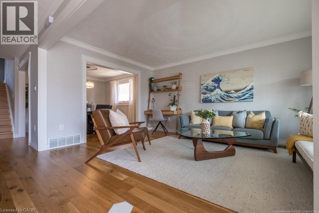 Photo 6 of 94 Adis Avenue, Hamilton ON