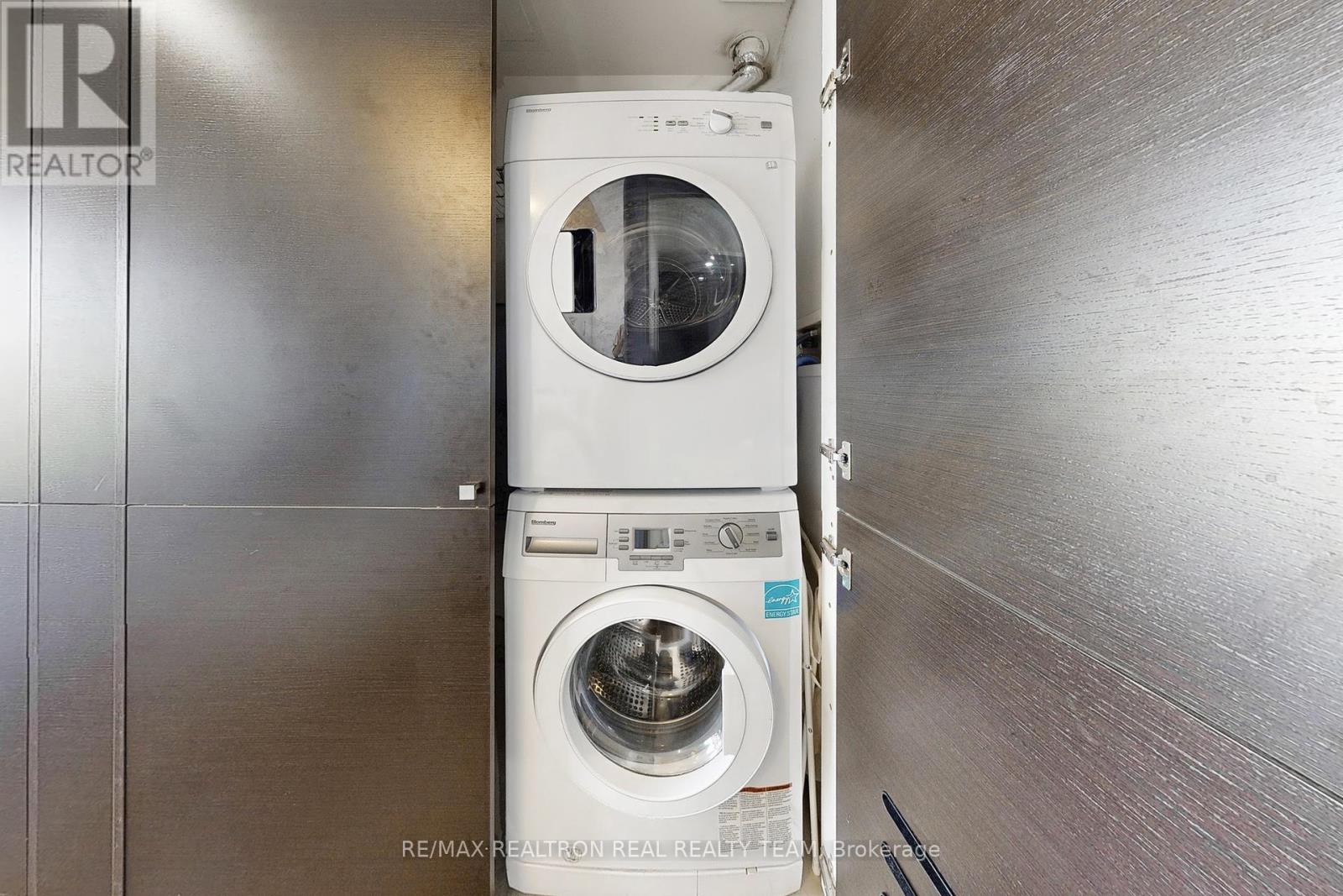 Photo 19 of 1316 629 King Street W, Toronto ON