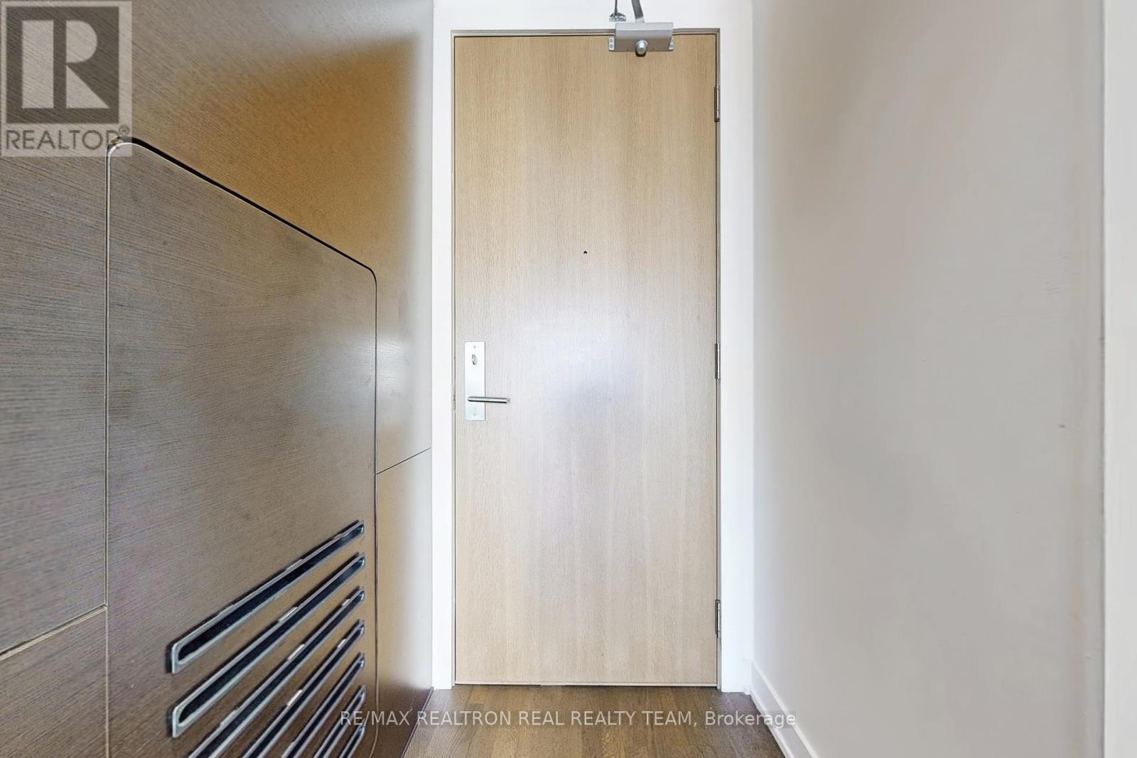 Photo 20 of 1316 629 King Street W, Toronto ON