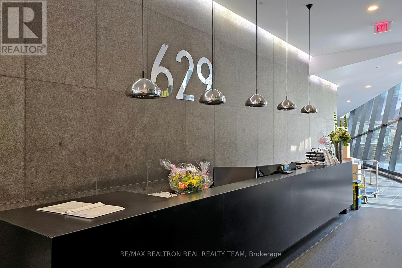 Photo 5 of 1316 629 King Street W, Toronto ON