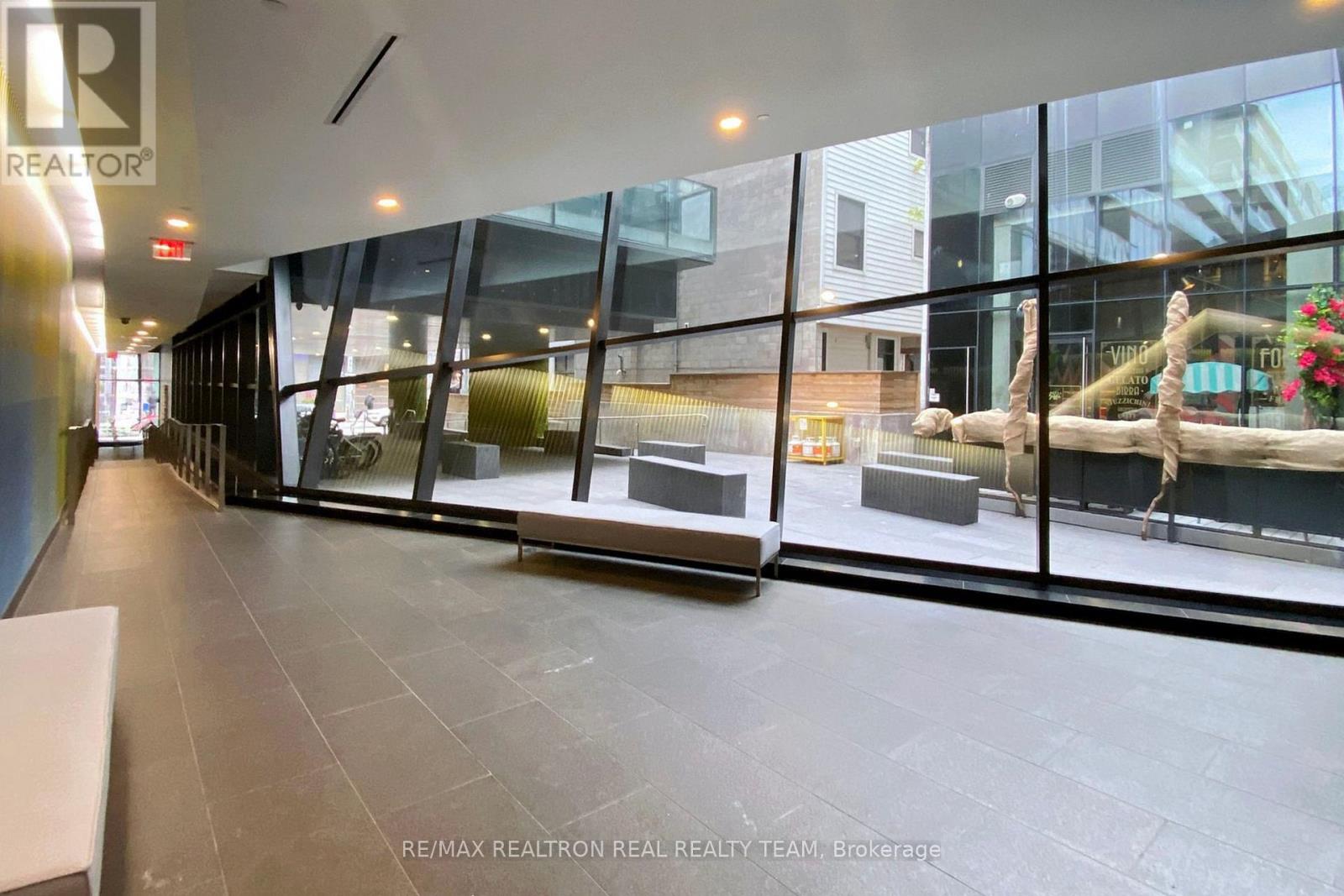 Photo 6 of 1316 629 King Street W, Toronto ON