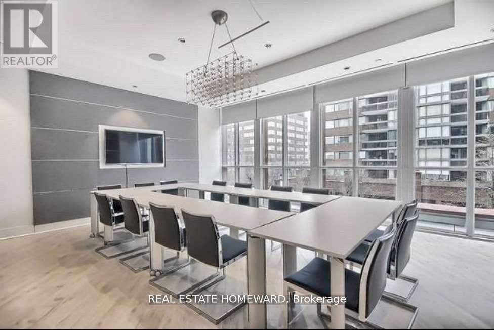 Photo 19 of 1401 32 Davenport Road, Toronto ON