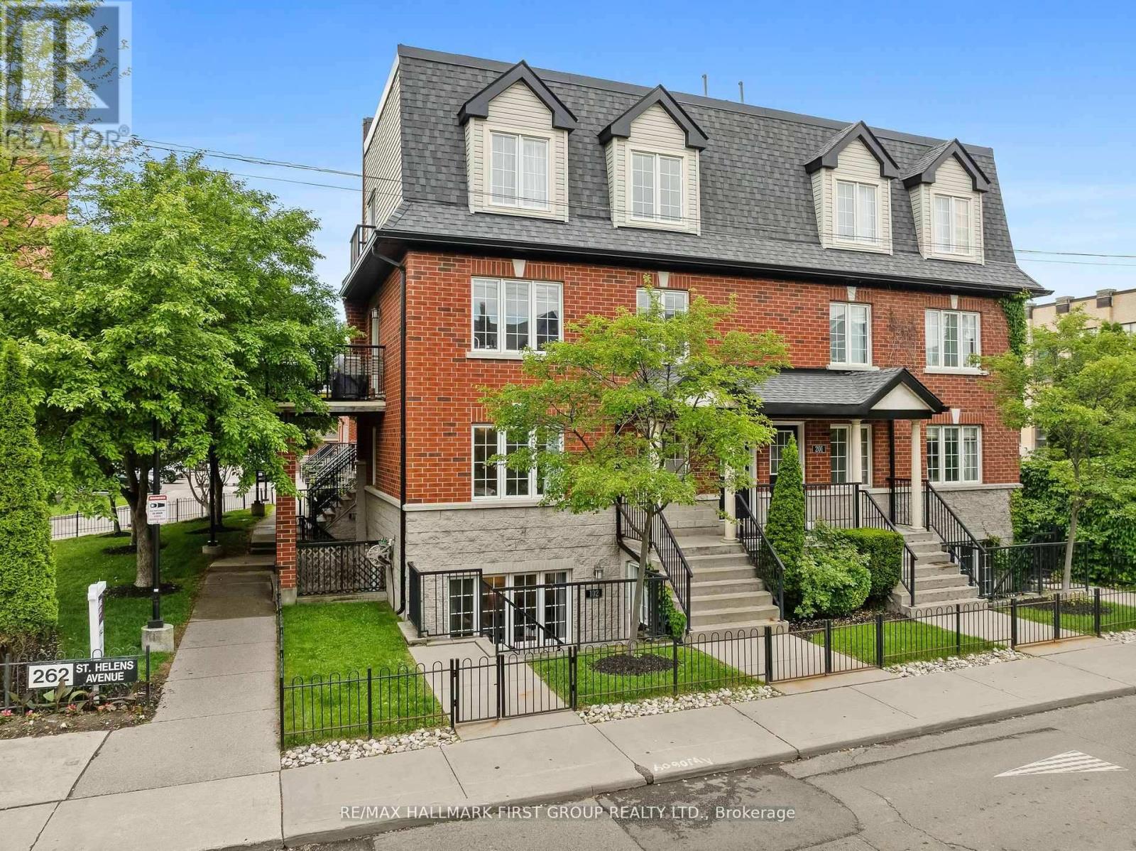 Photo 1 of 102 262 St Helens Avenue, Toronto ON