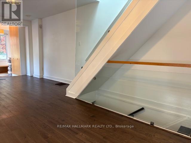 Photo 14 of 92 Hiltz Avenue, Toronto ON