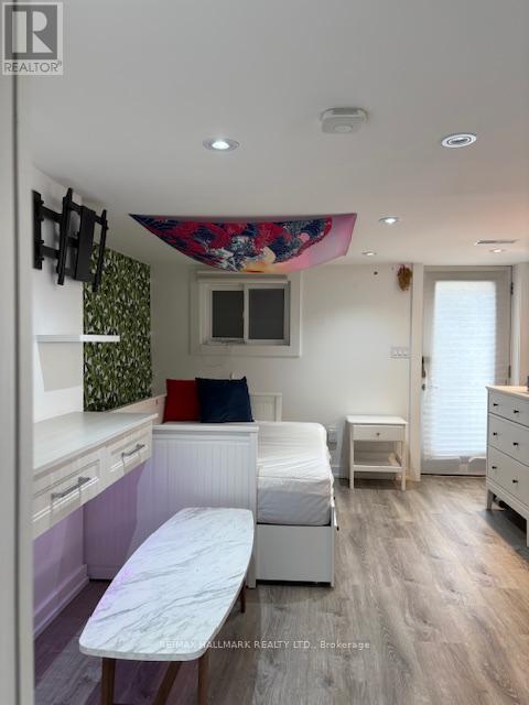Photo 16 of 92 Hiltz Avenue, Toronto ON
