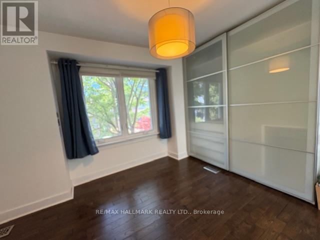 Photo 21 of 92 Hiltz Avenue, Toronto ON