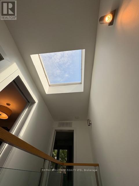 Photo 30 of 92 Hiltz Avenue, Toronto ON