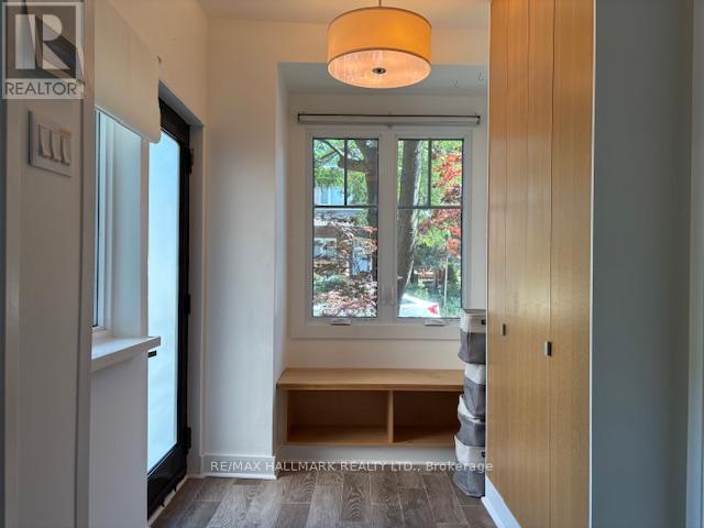 Photo 6 of 92 Hiltz Avenue, Toronto ON