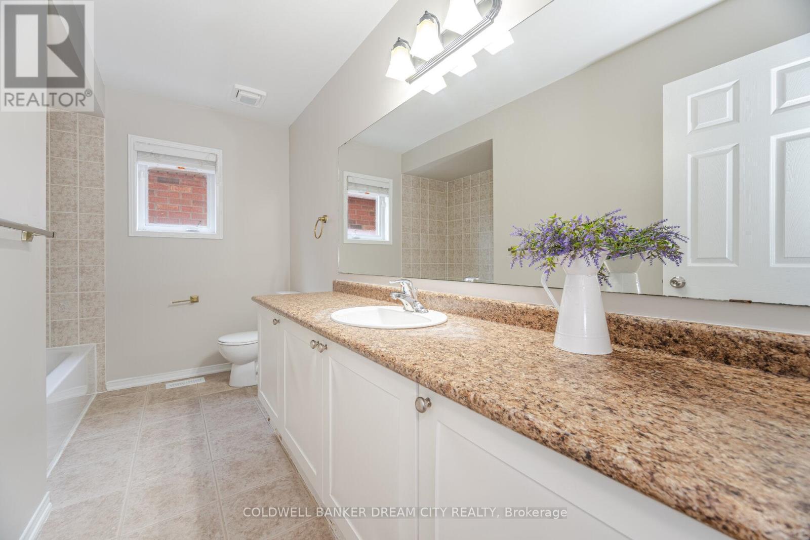 Photo 29 of 70 Brandwood Square, Ajax ON