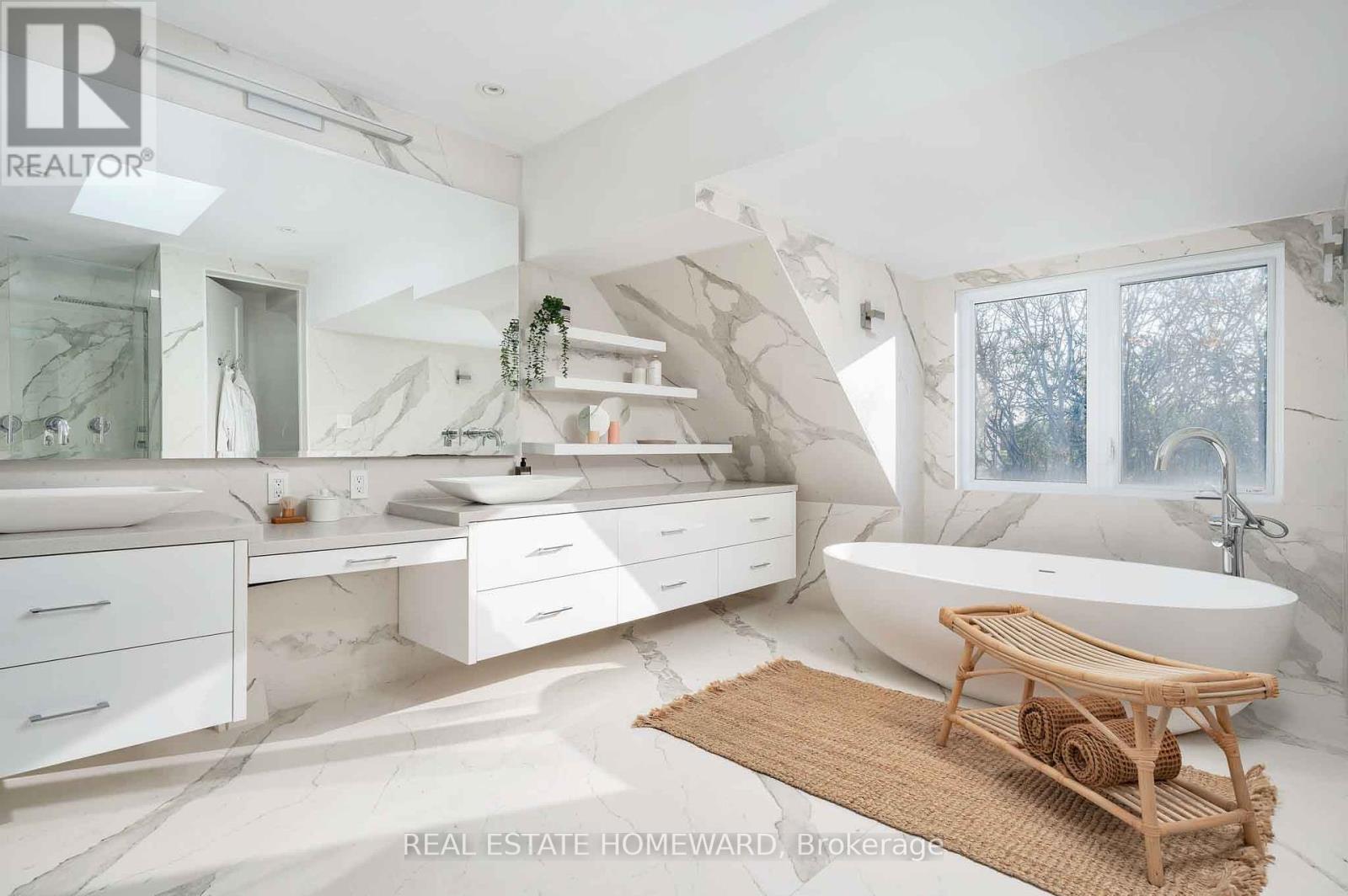 Photo 11 of 111 Boston Avenue, Toronto ON