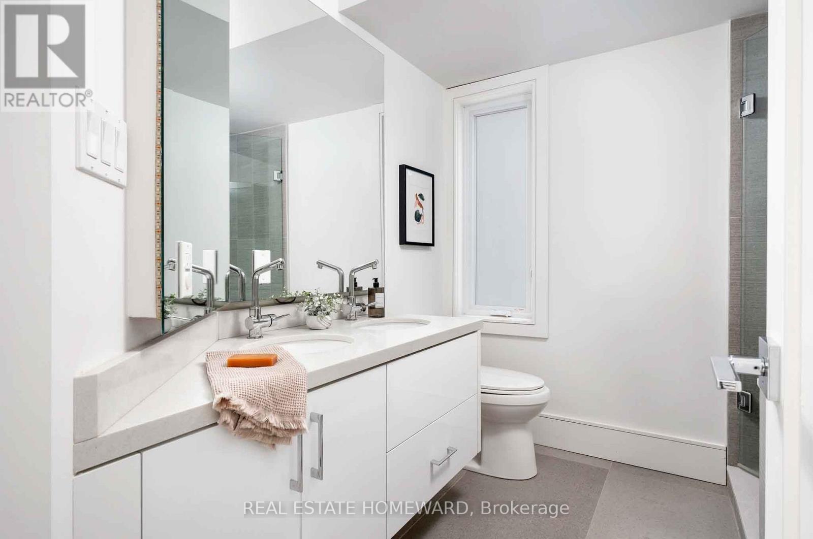 Photo 7 of 111 Boston Avenue, Toronto ON