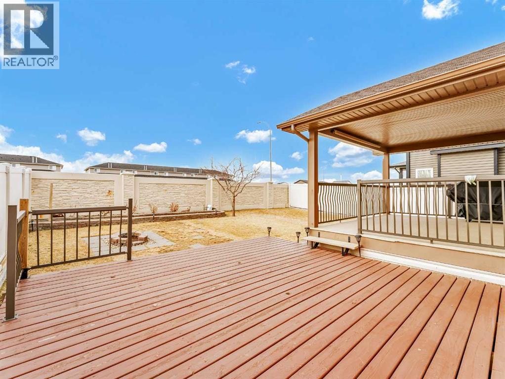 Photo 42 of 356 Somerside Crescent Se, Medicine Hat AB