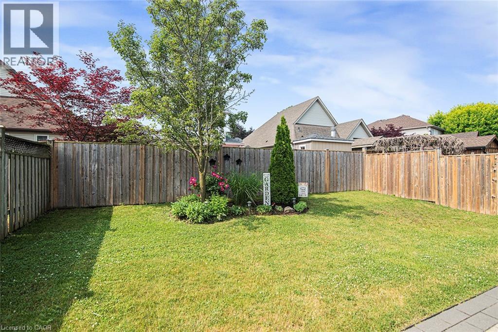 Photo 44 of 31 Griffith Drive, Grimsby ON