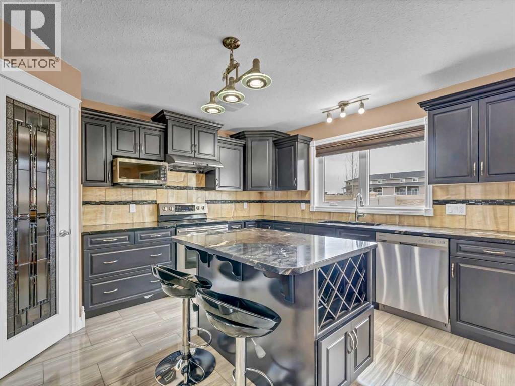 Photo 13 of 356 Somerside Crescent Se, Medicine Hat AB