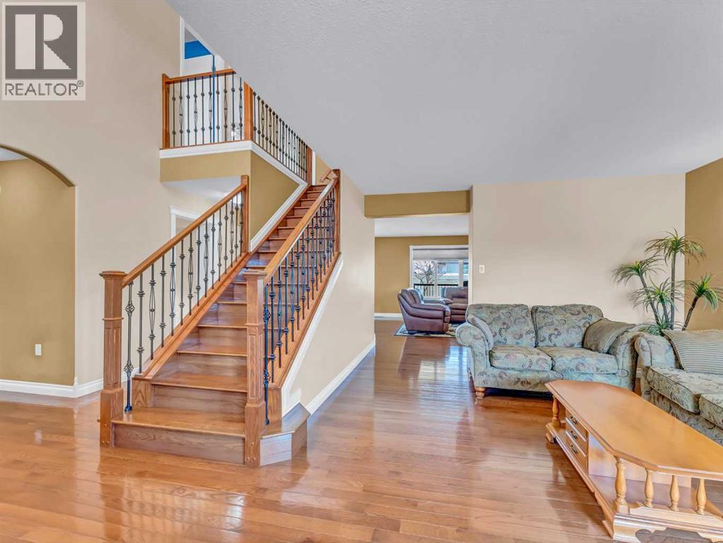 Photo 4 of 356 Somerside Crescent Se, Medicine Hat AB