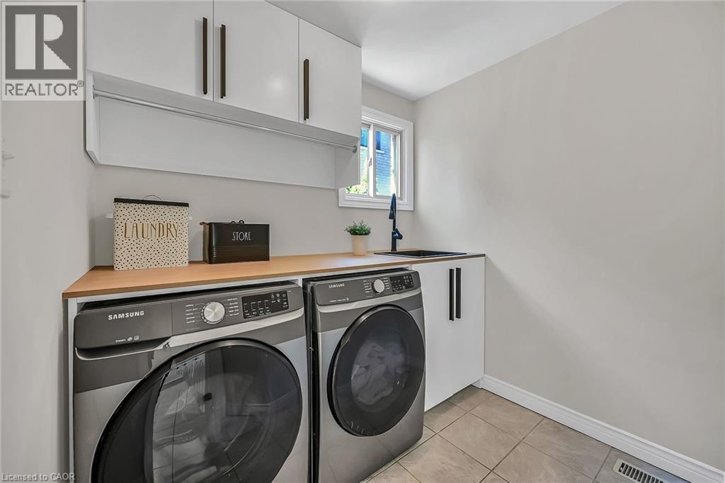 Photo 27 of 95 Gatestone Drive, Hamilton ON