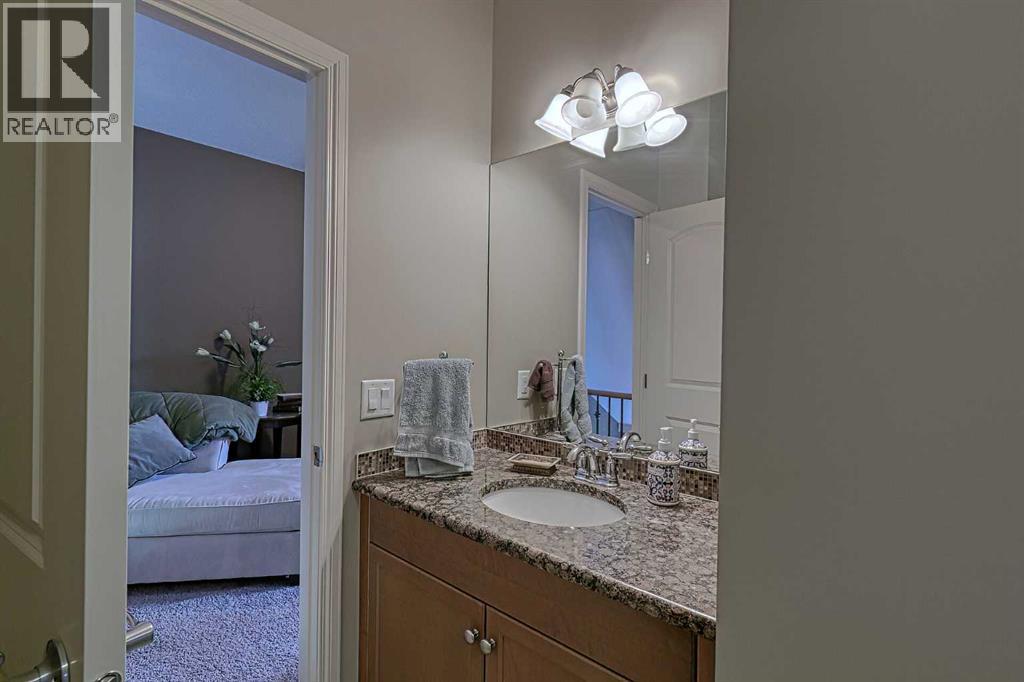 223 Sunset Square, Cochrane