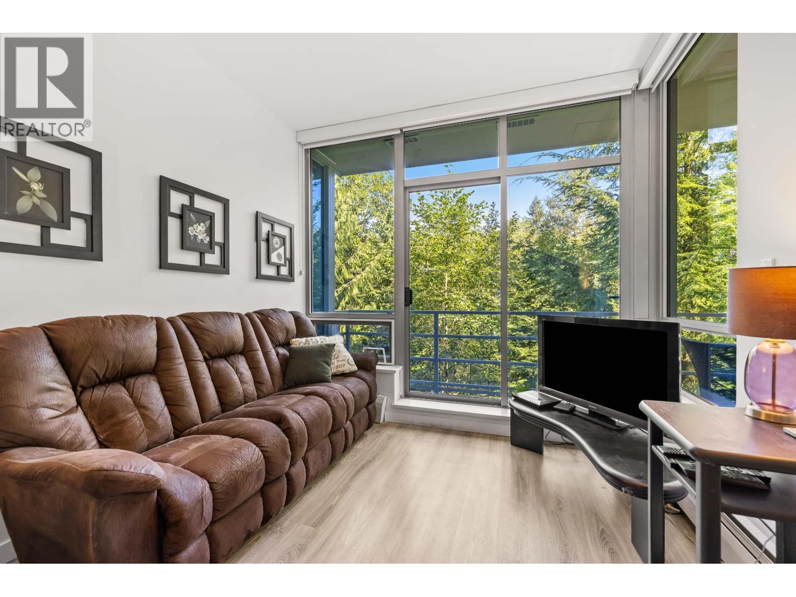 Photo 12 of 006 9060 University Crescent, Burnaby BC