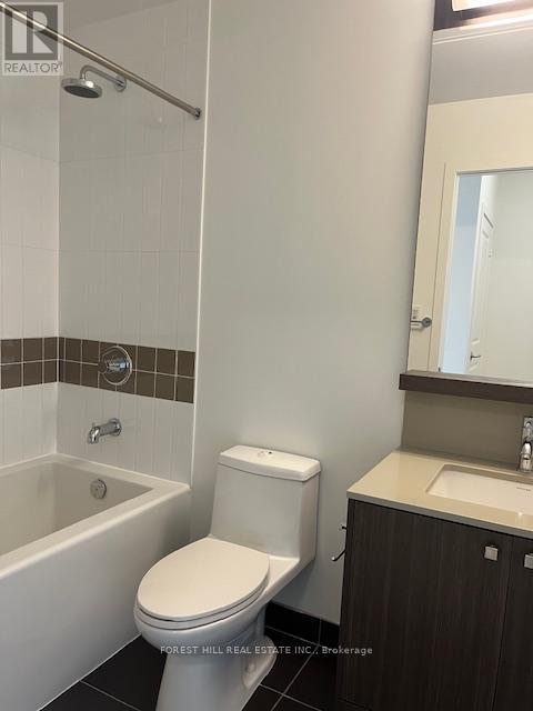 Photo 20 of 619 320 Tweedsmuir Avenue, Toronto ON