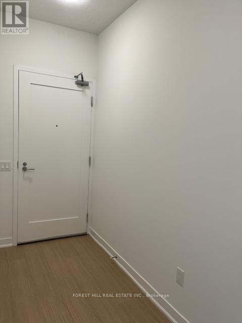 Photo 6 of 619 320 Tweedsmuir Avenue, Toronto ON