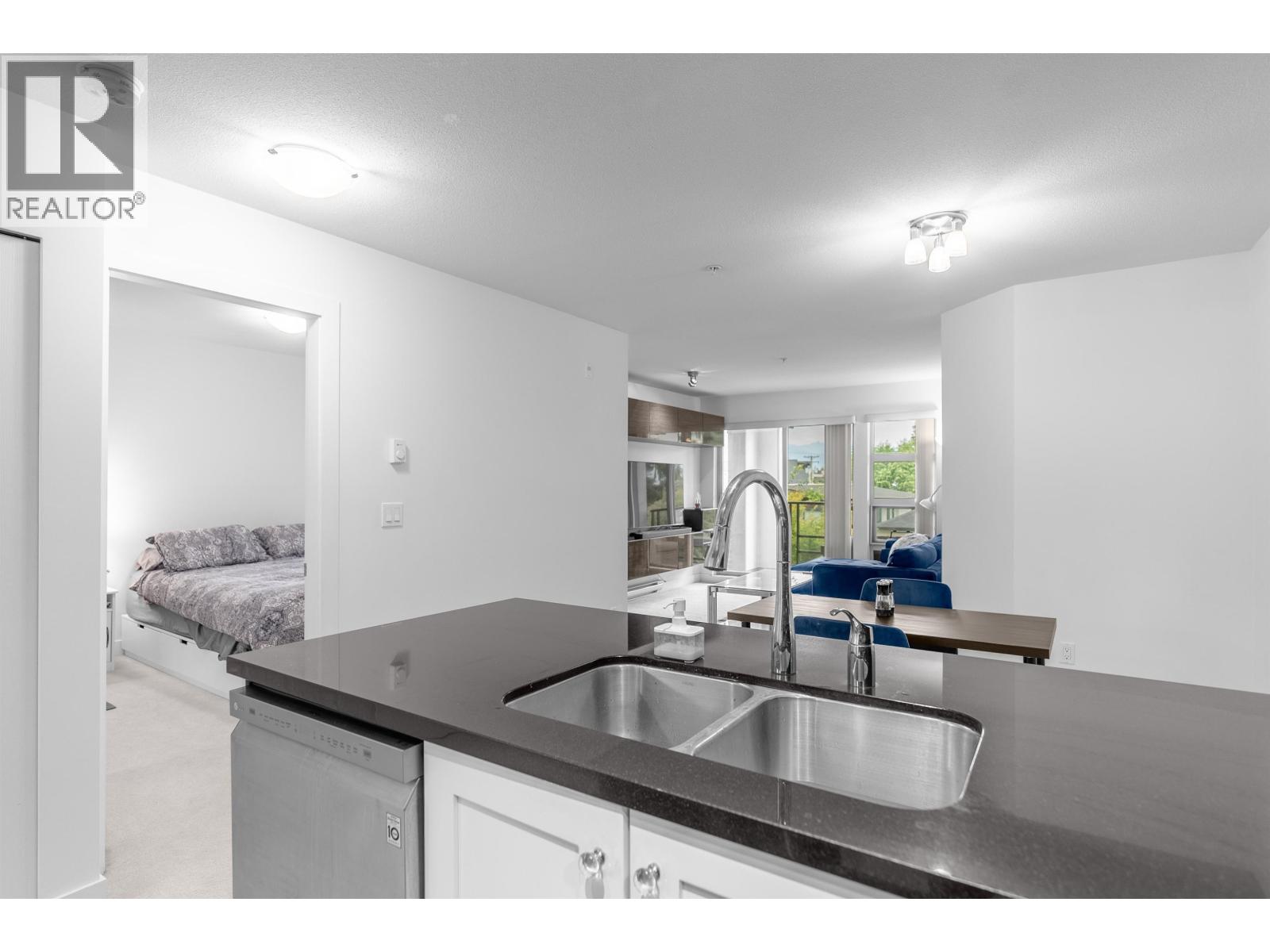 Photo 13 of 307 738 E 29th Avenue, Vancouver BC