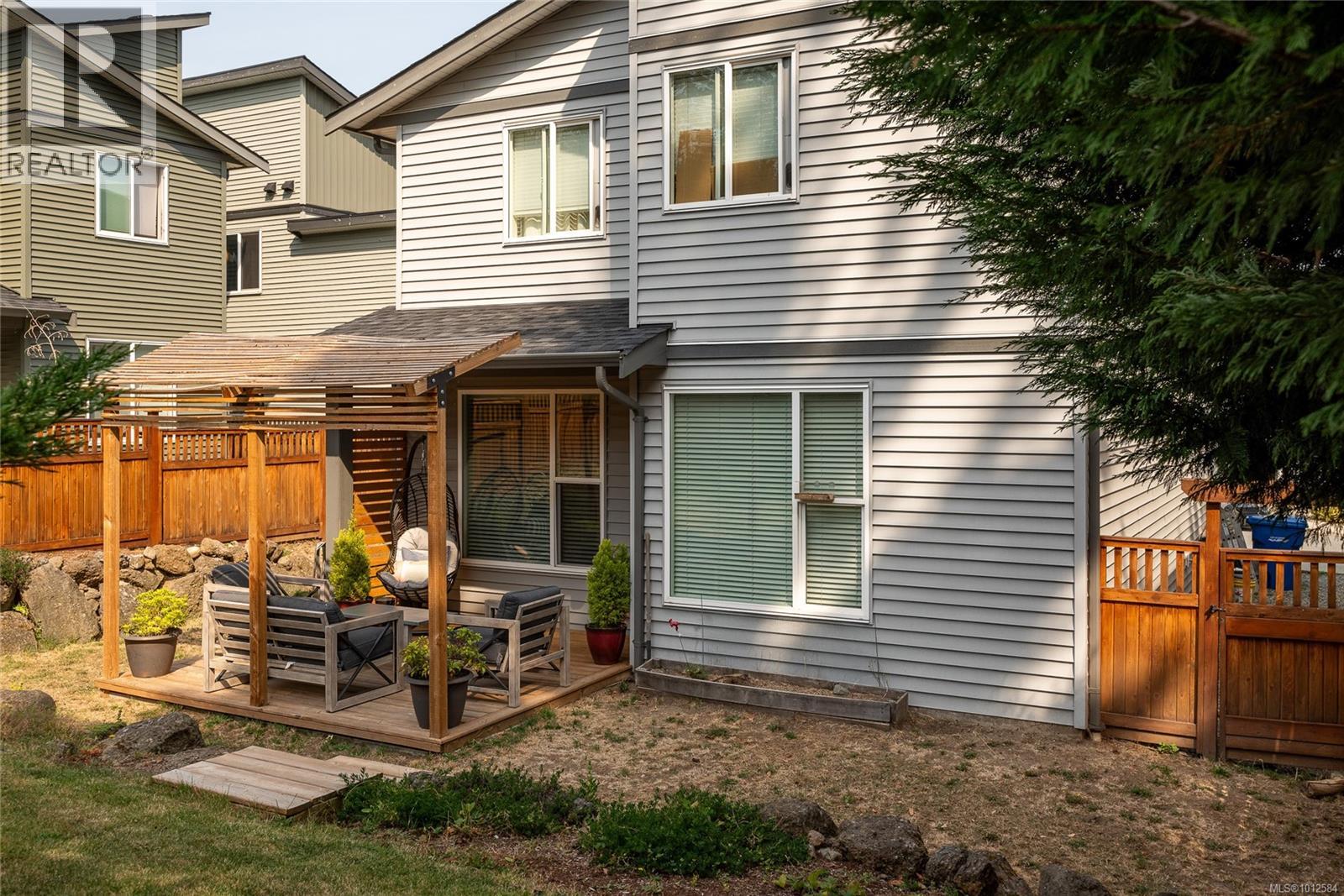 Photo 32 of 525 Steeves Rd, Nanaimo BC