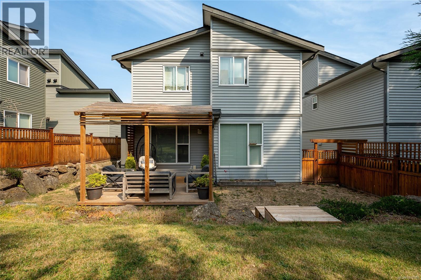Photo 37 of 525 Steeves Rd, Nanaimo BC