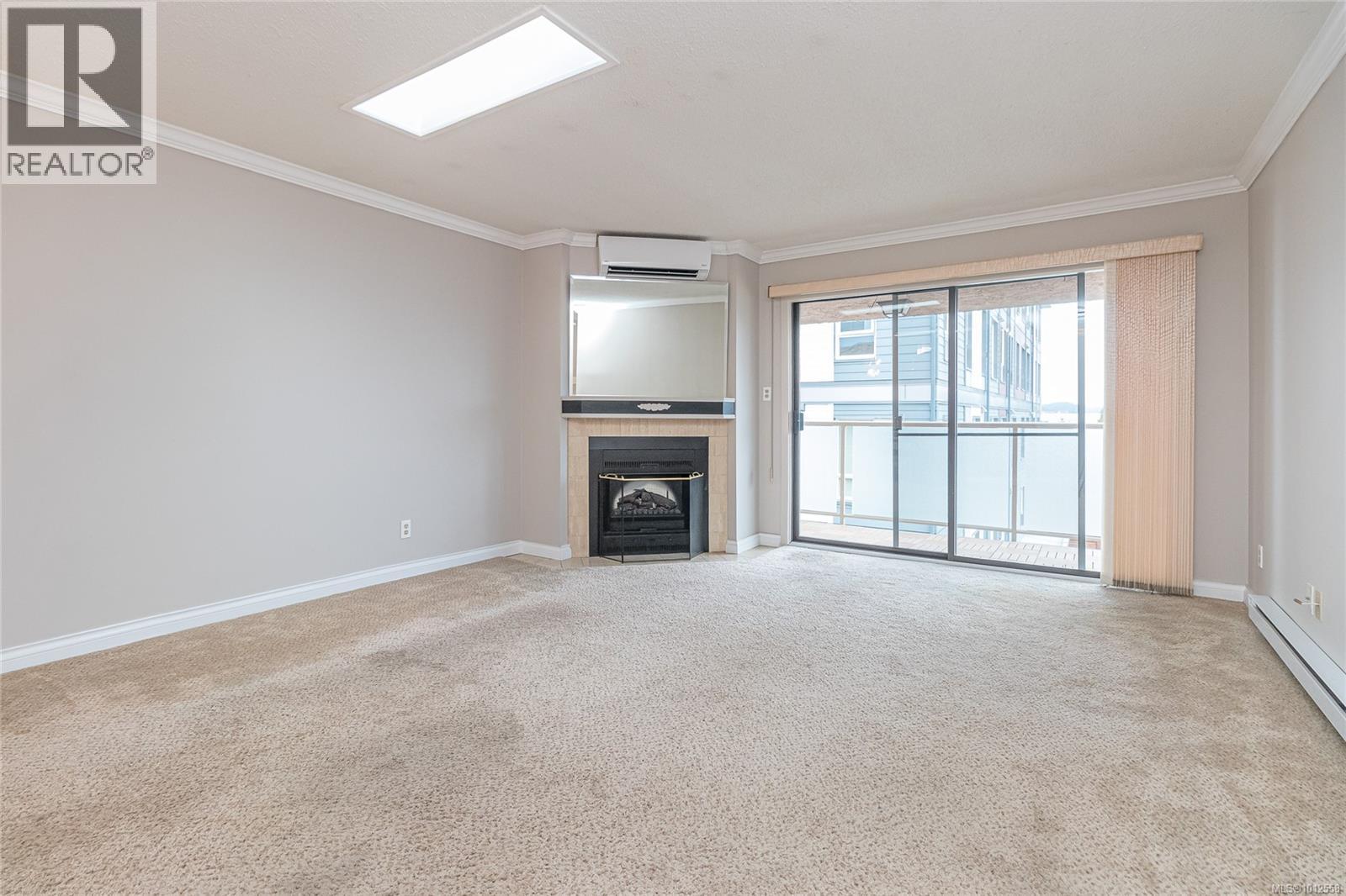 Photo 10 of 402 435 Festubert St, Duncan BC