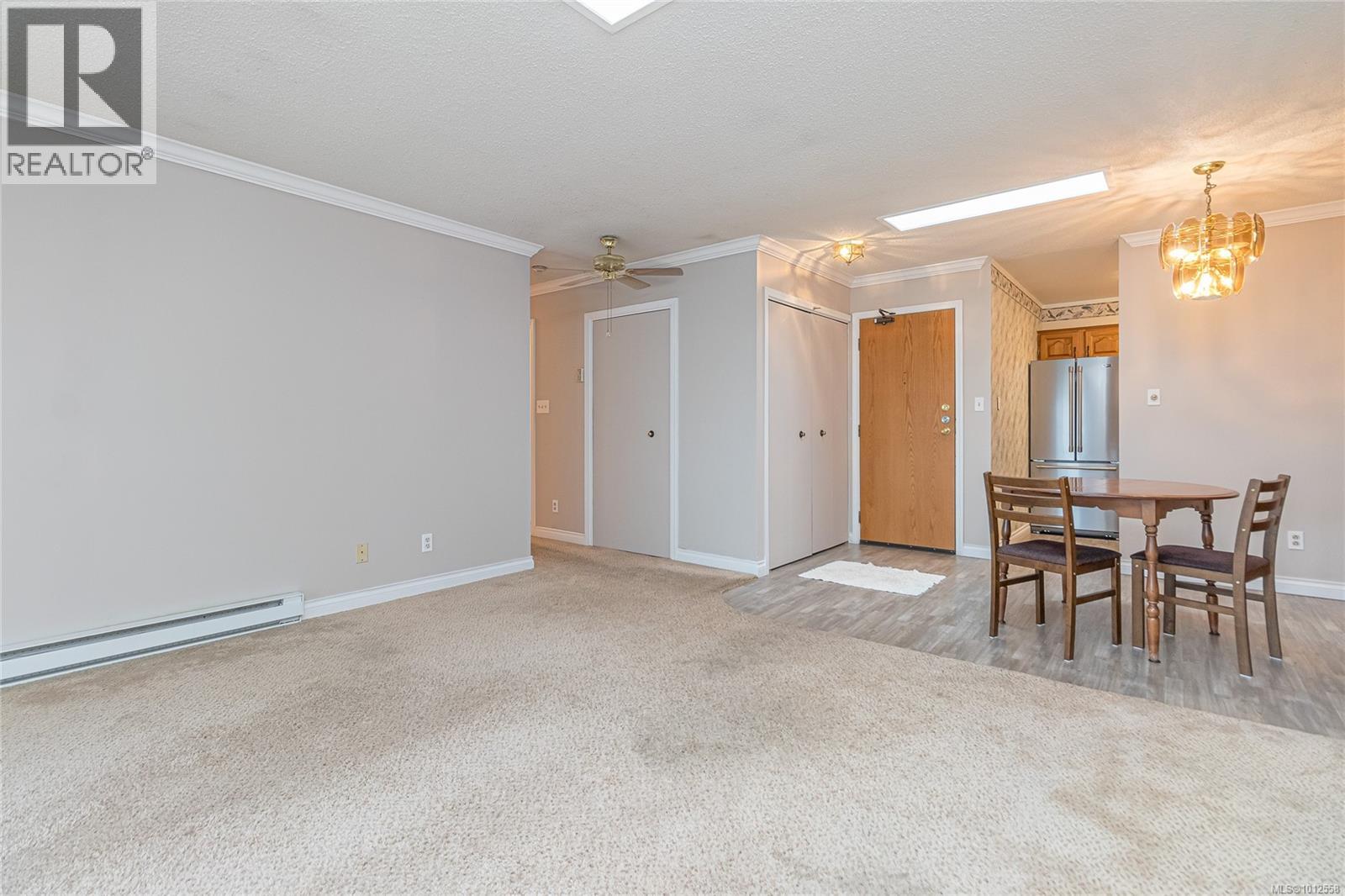 Photo 12 of 402 435 Festubert St, Duncan BC