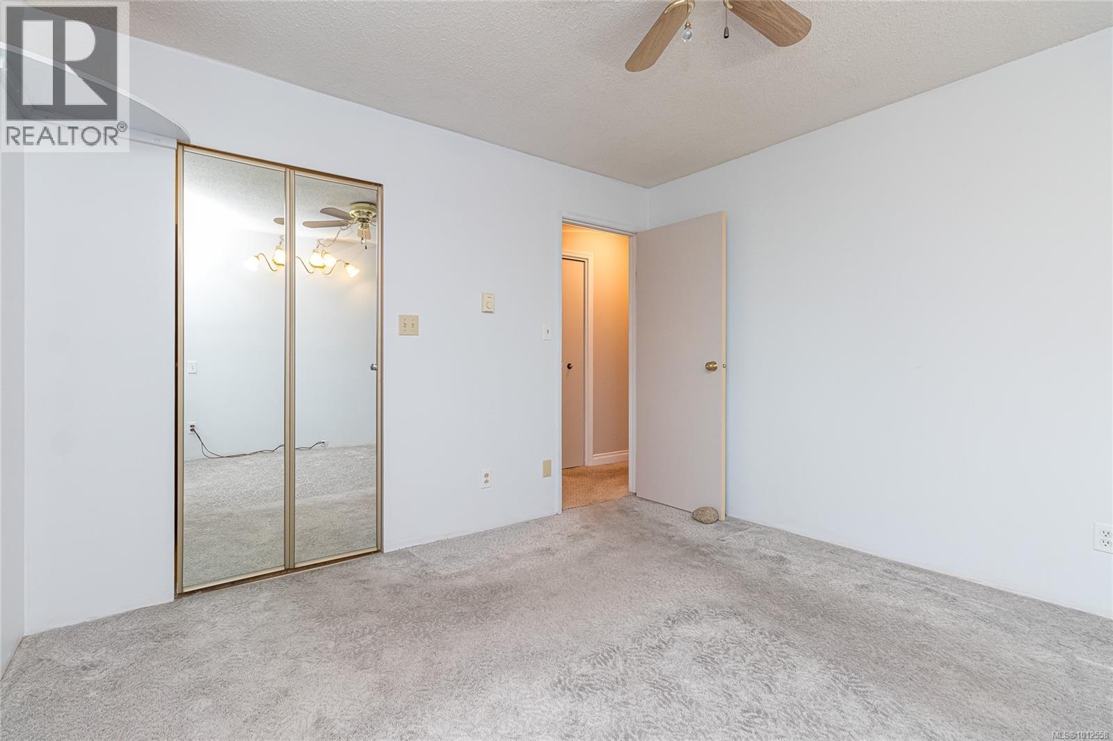 Photo 22 of 402 435 Festubert St, Duncan BC