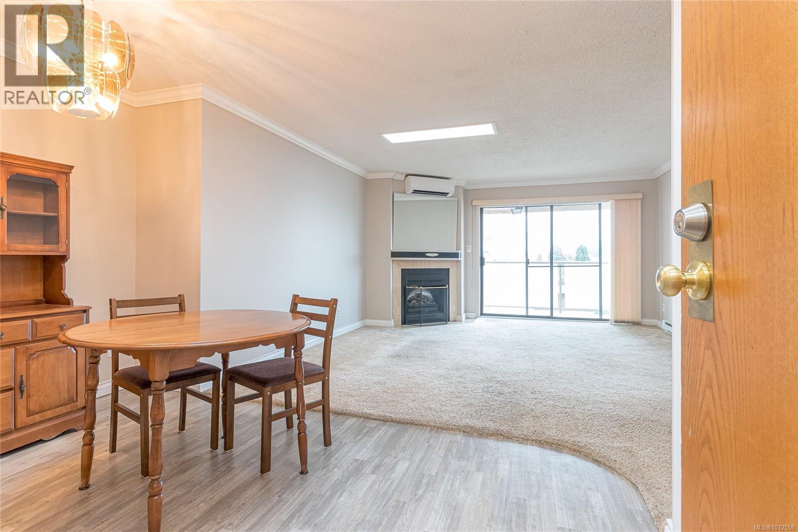 Photo 8 of 402 435 Festubert St, Duncan BC