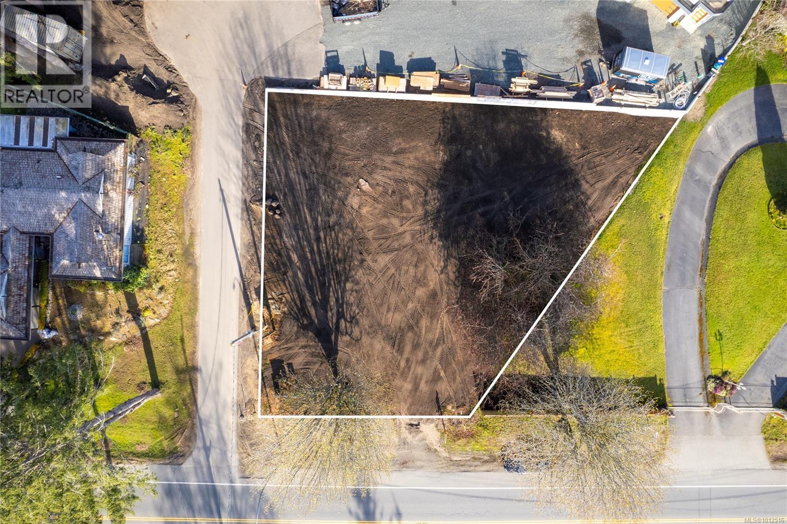 Photo 3 of Lot 2 Memorial Ave, Qualicum Beach BC