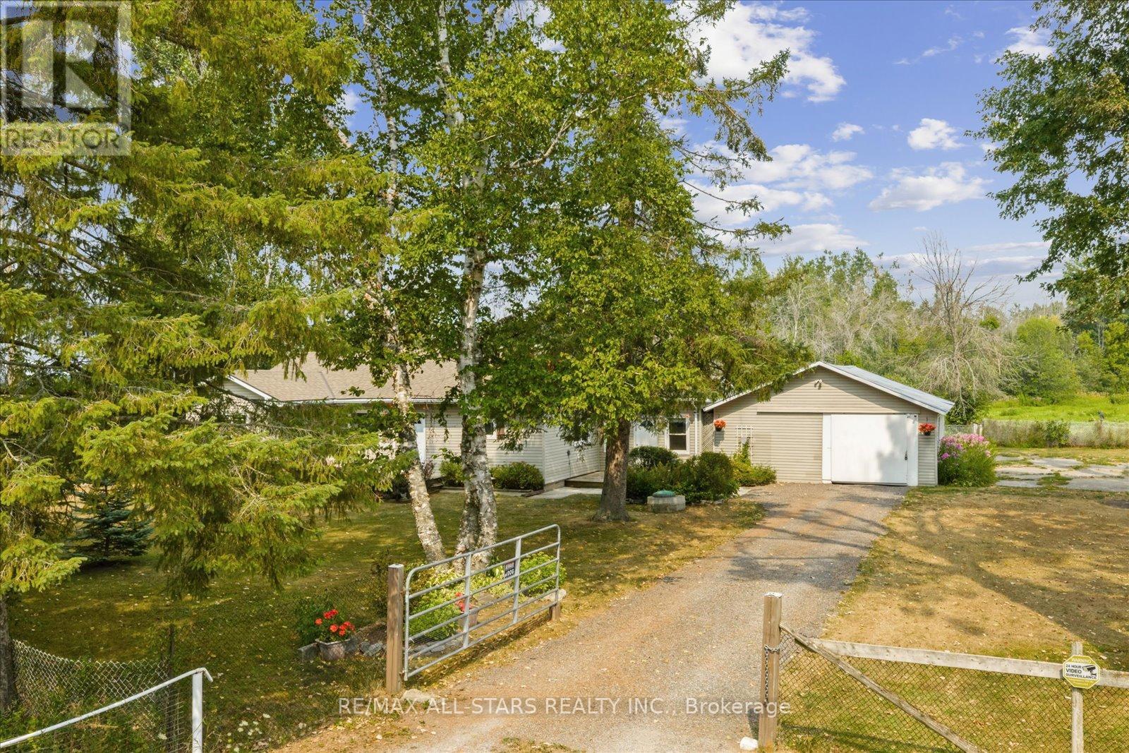 Photo 5 of 32805 Thorah Side Road, Brock ON