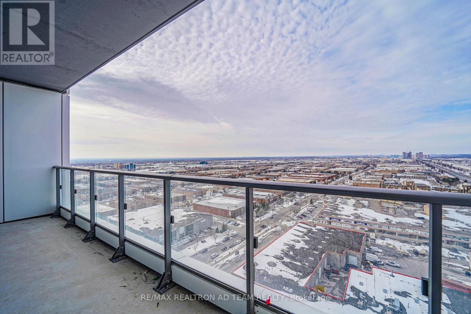 Photo 19 of 1901 1000 Portage Parkway, Vaughan ON