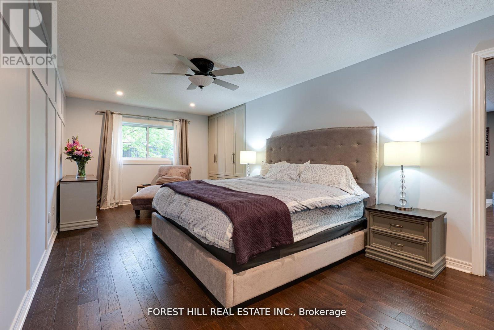 Photo 13 of 44 Prince Of Wales Drive, Barrie ON