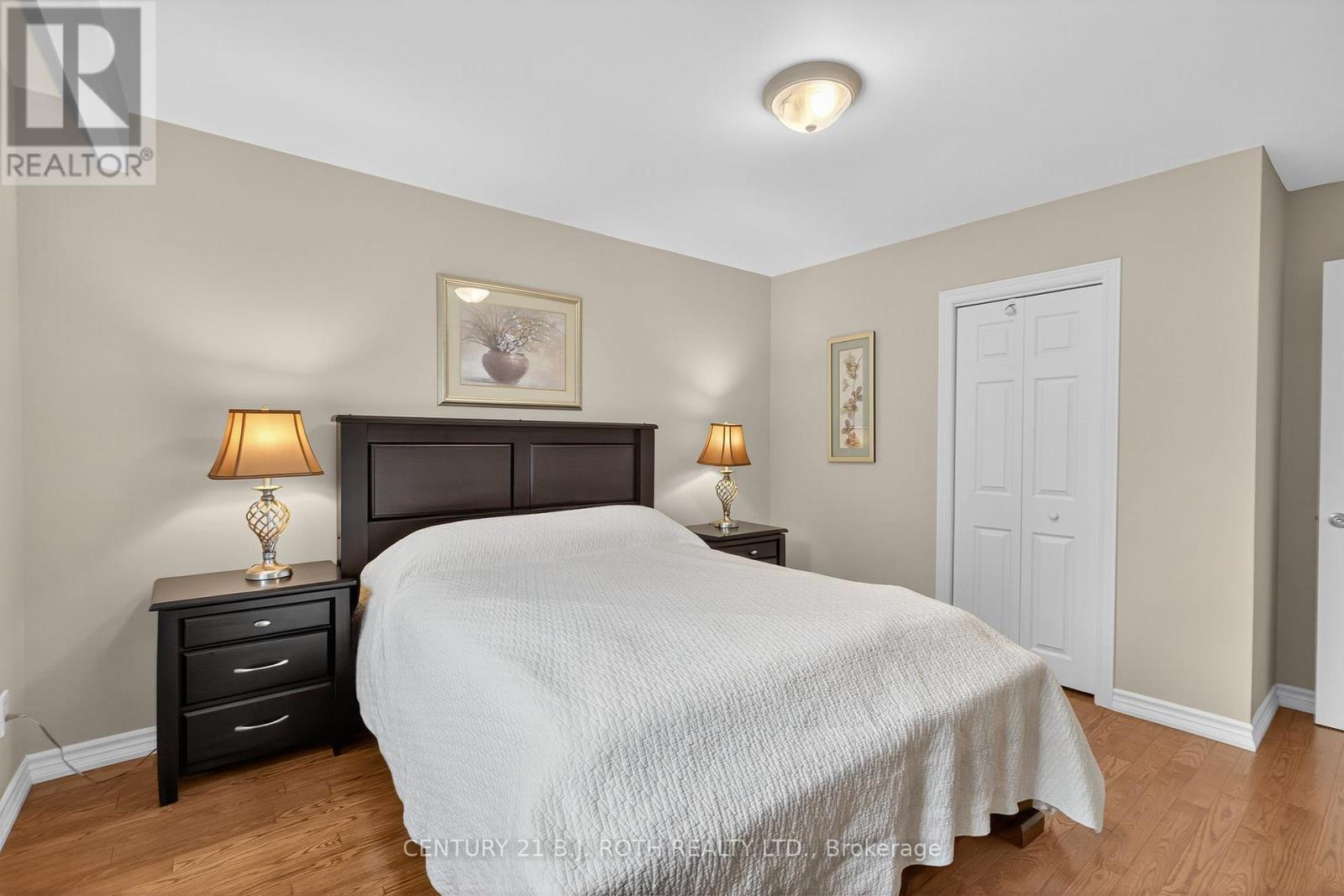 Photo 22 of 120 Kozlov Street, Barrie ON