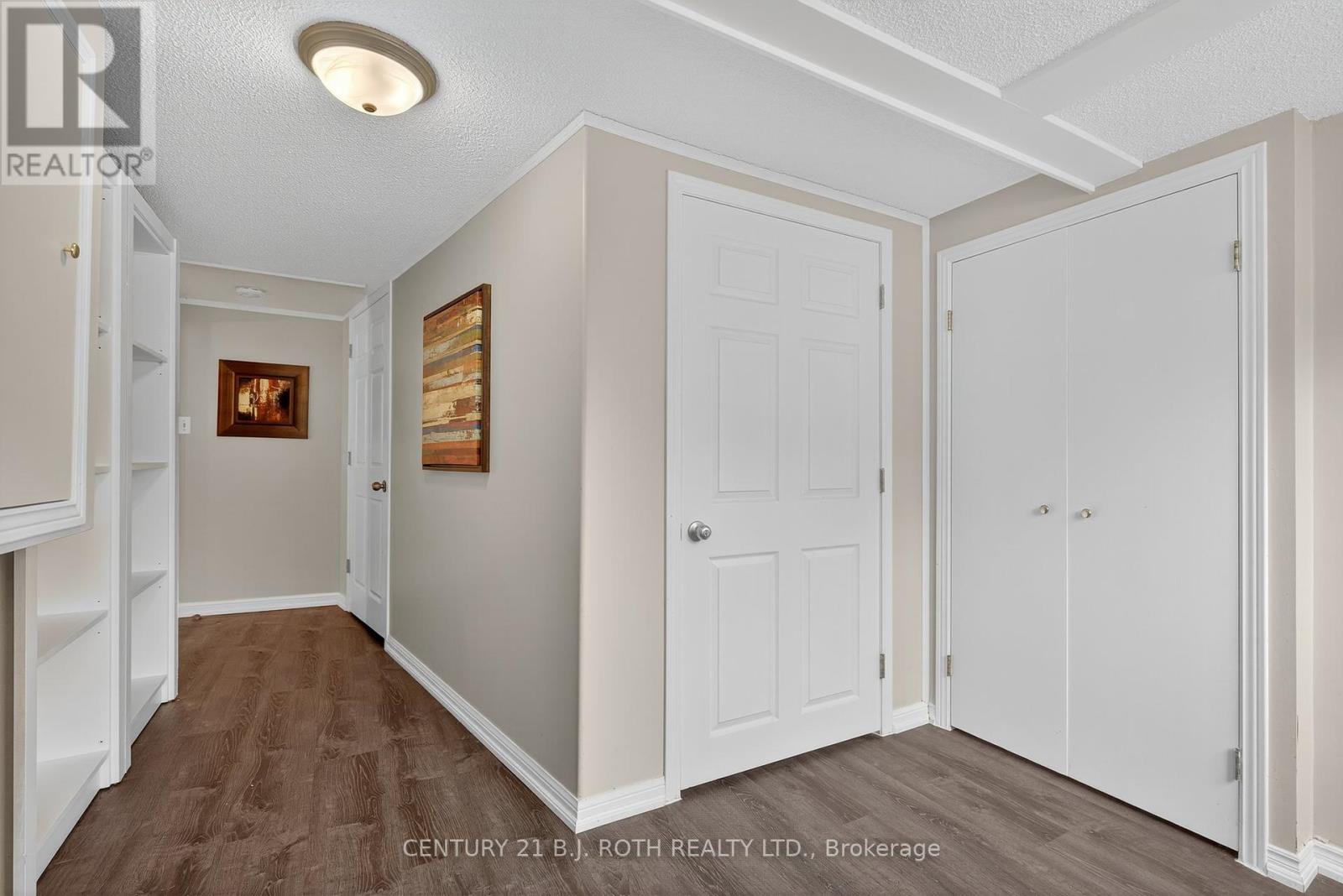 Photo 25 of 120 Kozlov Street, Barrie ON