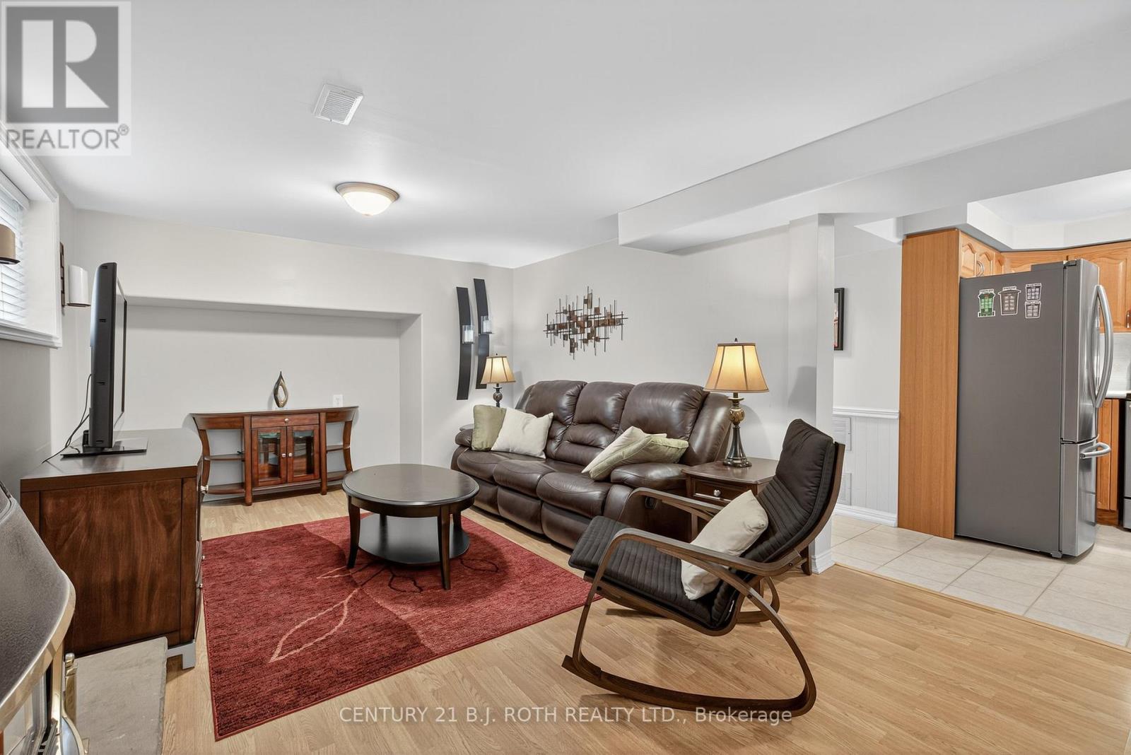 Photo 30 of 120 Kozlov Street, Barrie ON