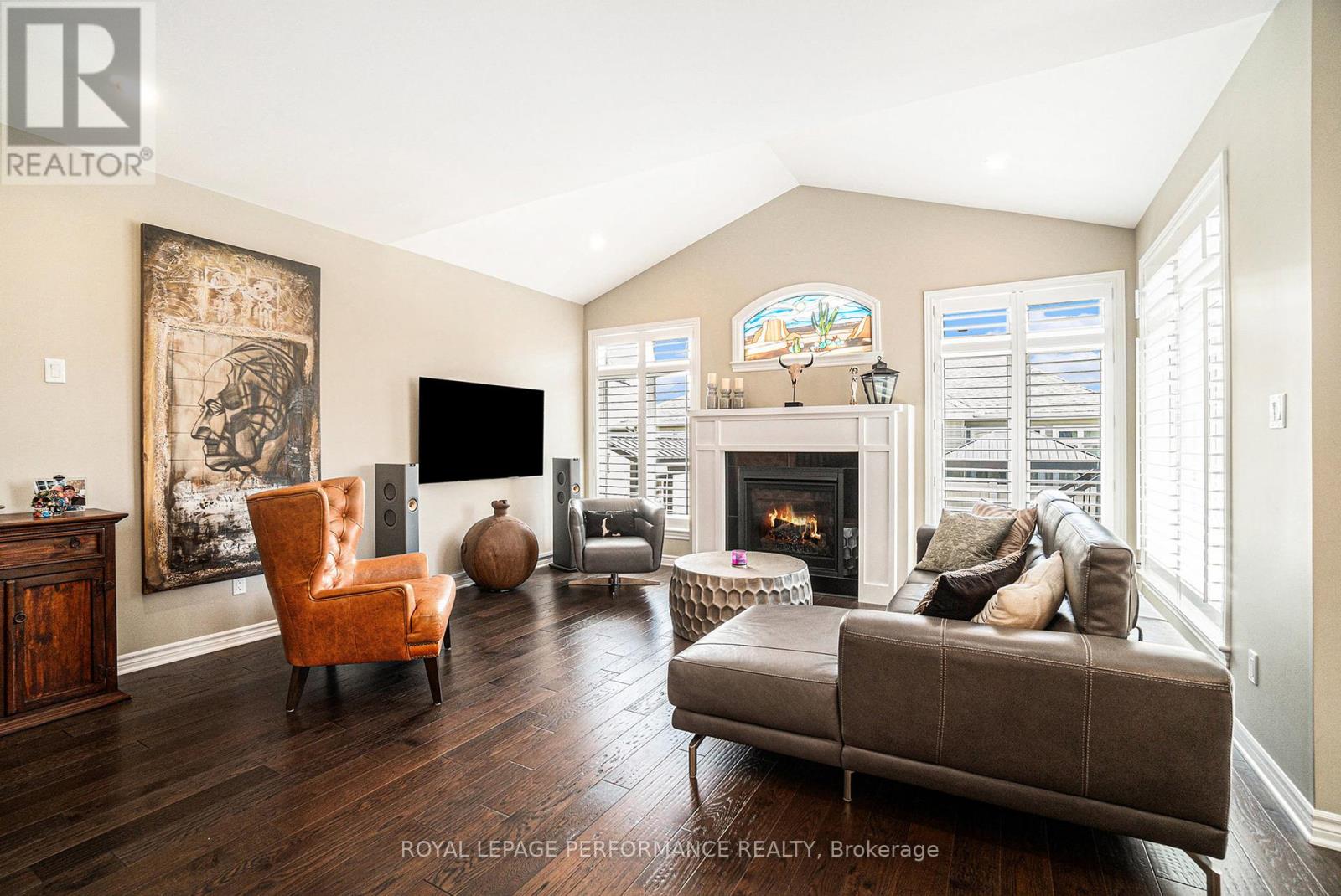 Photo 17 of 82 Kayenta Street, Ottawa ON