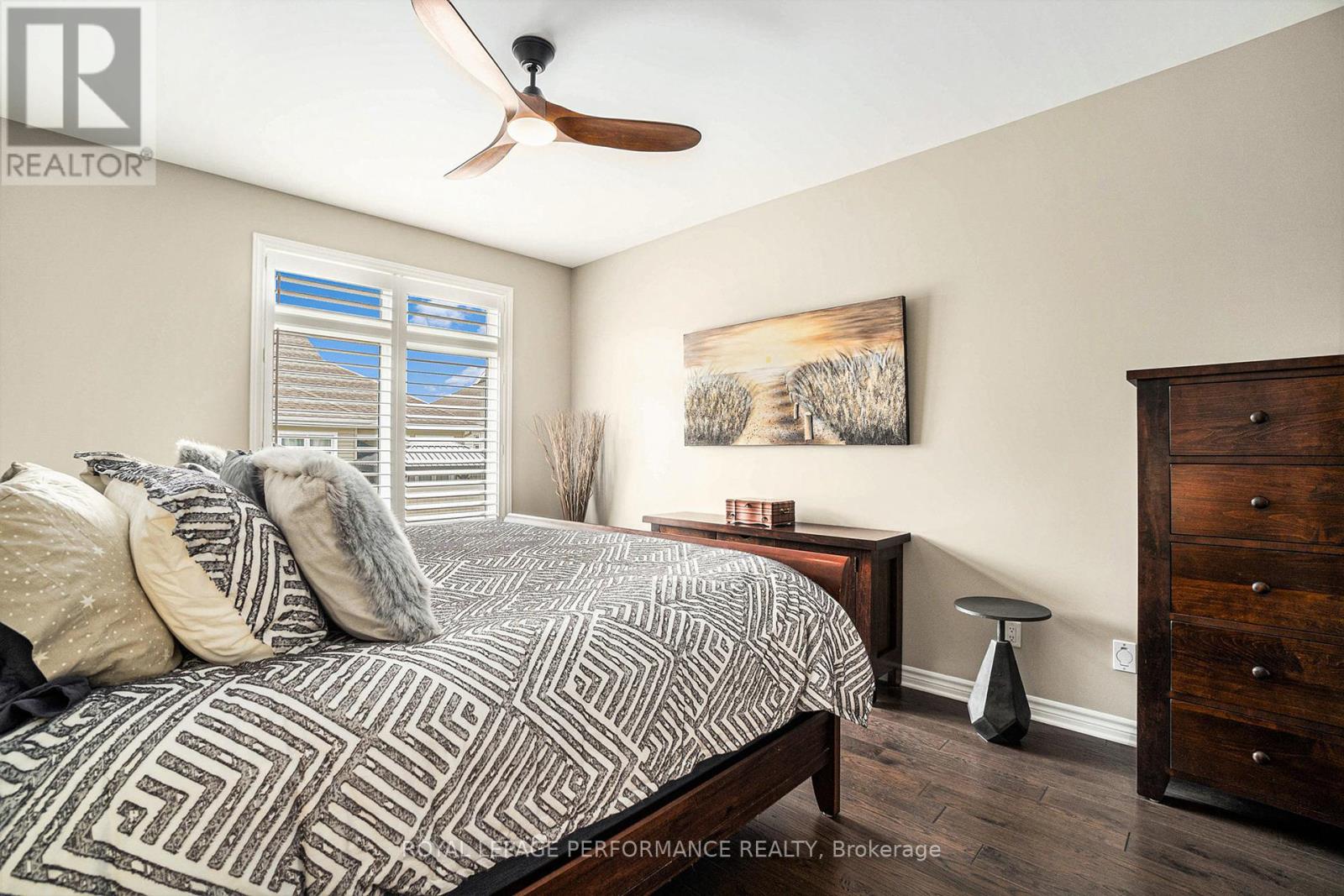 Photo 22 of 82 Kayenta Street, Ottawa ON