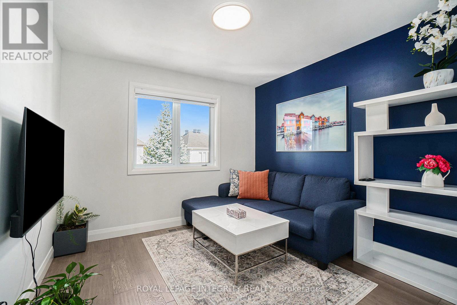 Photo 15 of 25 Berry Glen Street, Ottawa ON