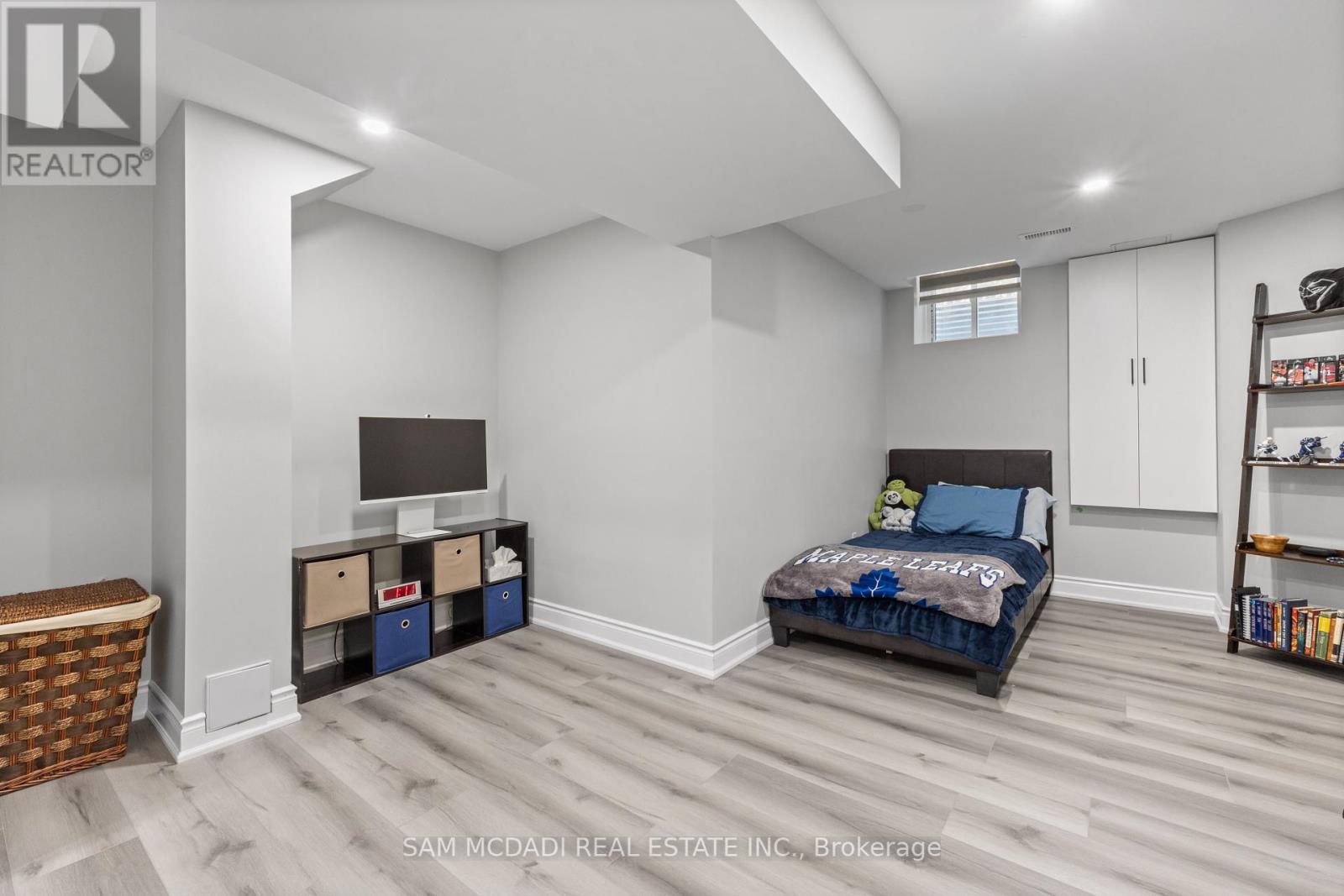 Photo 36 of 1755 Crately Court, Mississauga ON