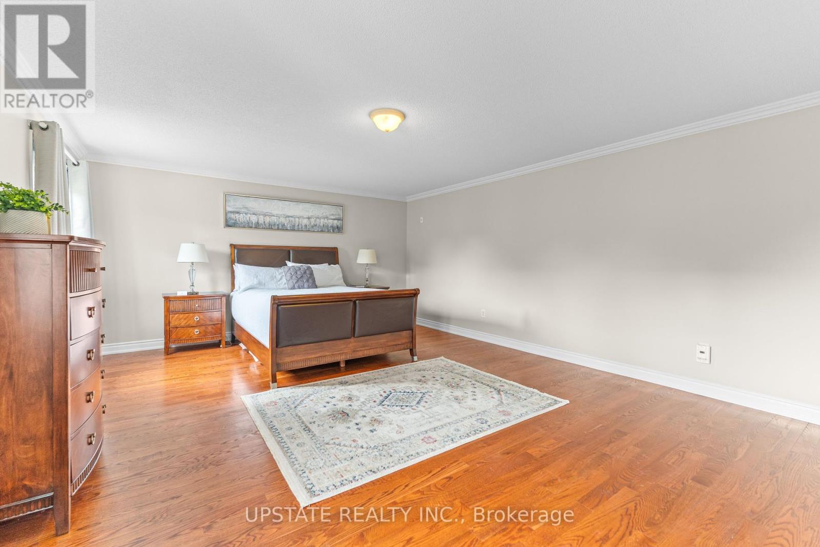 Photo 23 of 22 Saint Hubert Drive, Brampton ON