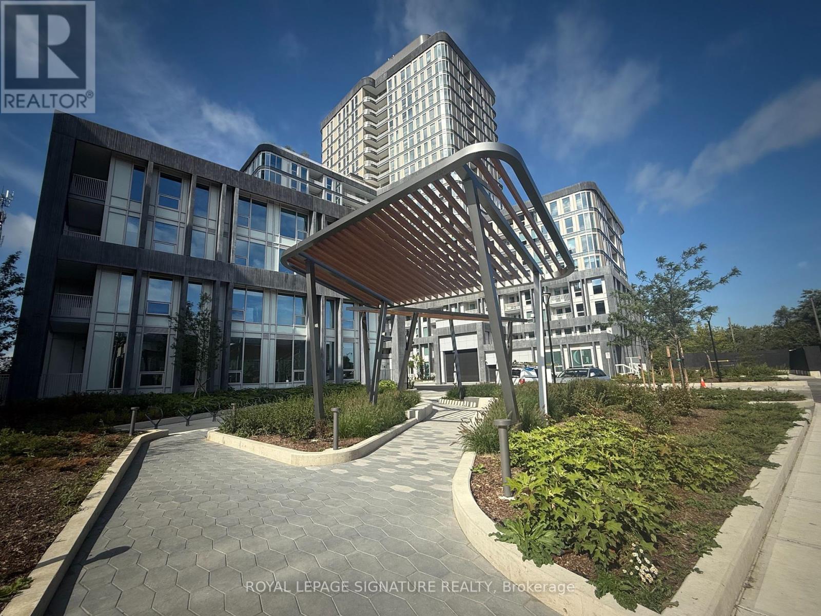 Photo 14 of 813 3240 William Coltson Avenue, Oakville ON